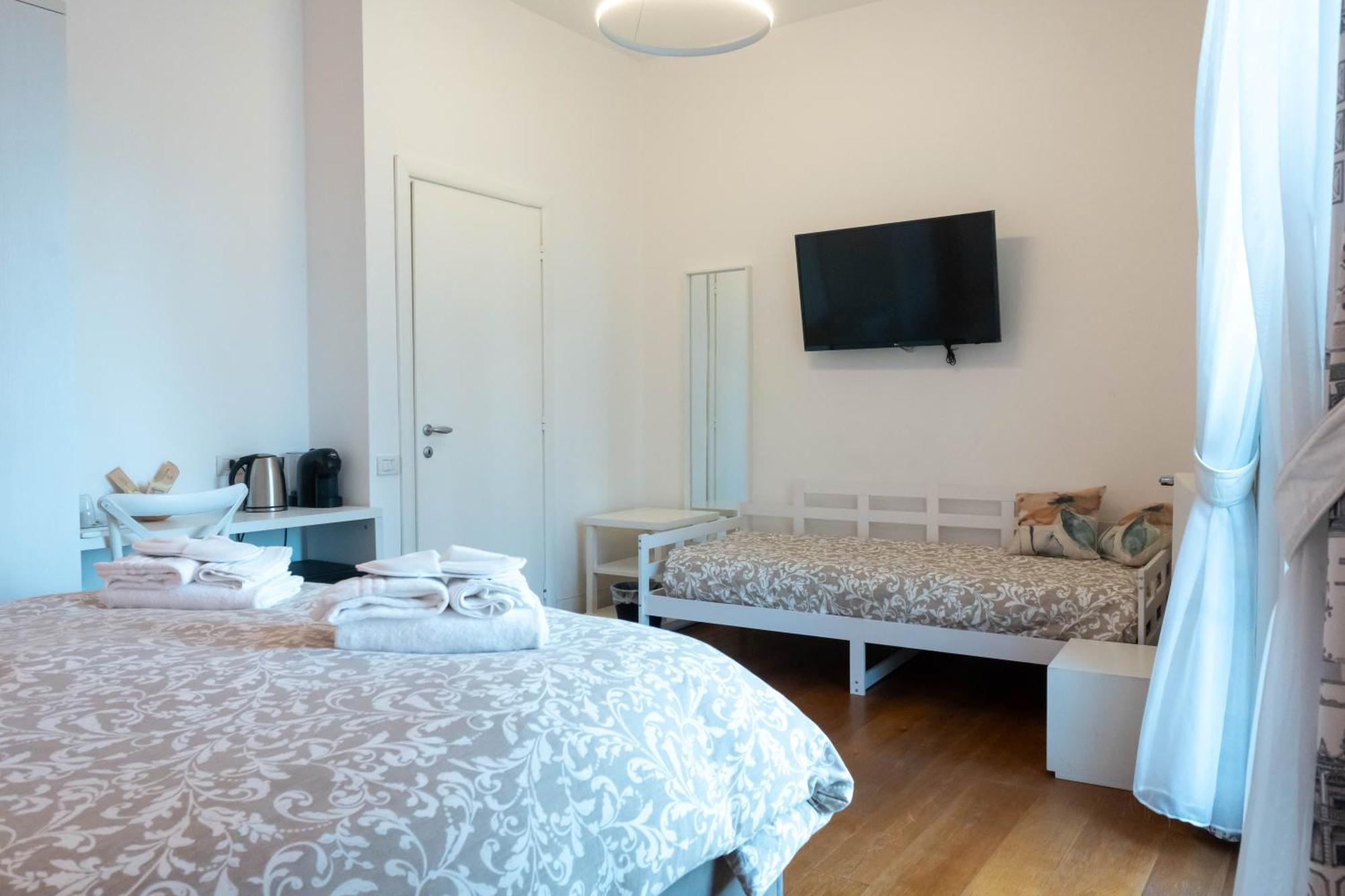 Ihh Suites Rome Exterior photo